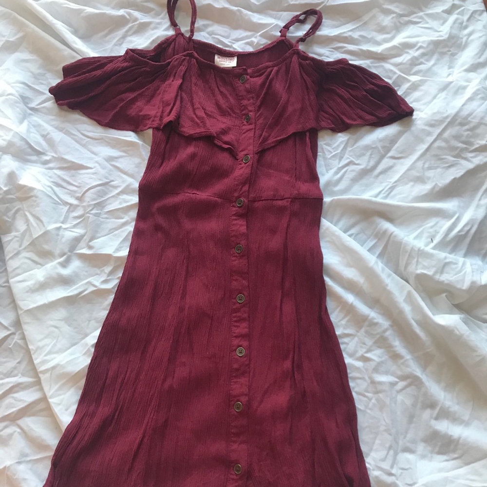 MAROON BUTTON-DOWN DRESS